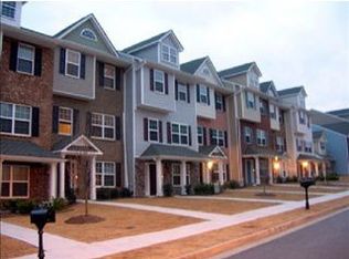 6365 Olmadison Pl, College Park, GA 30349