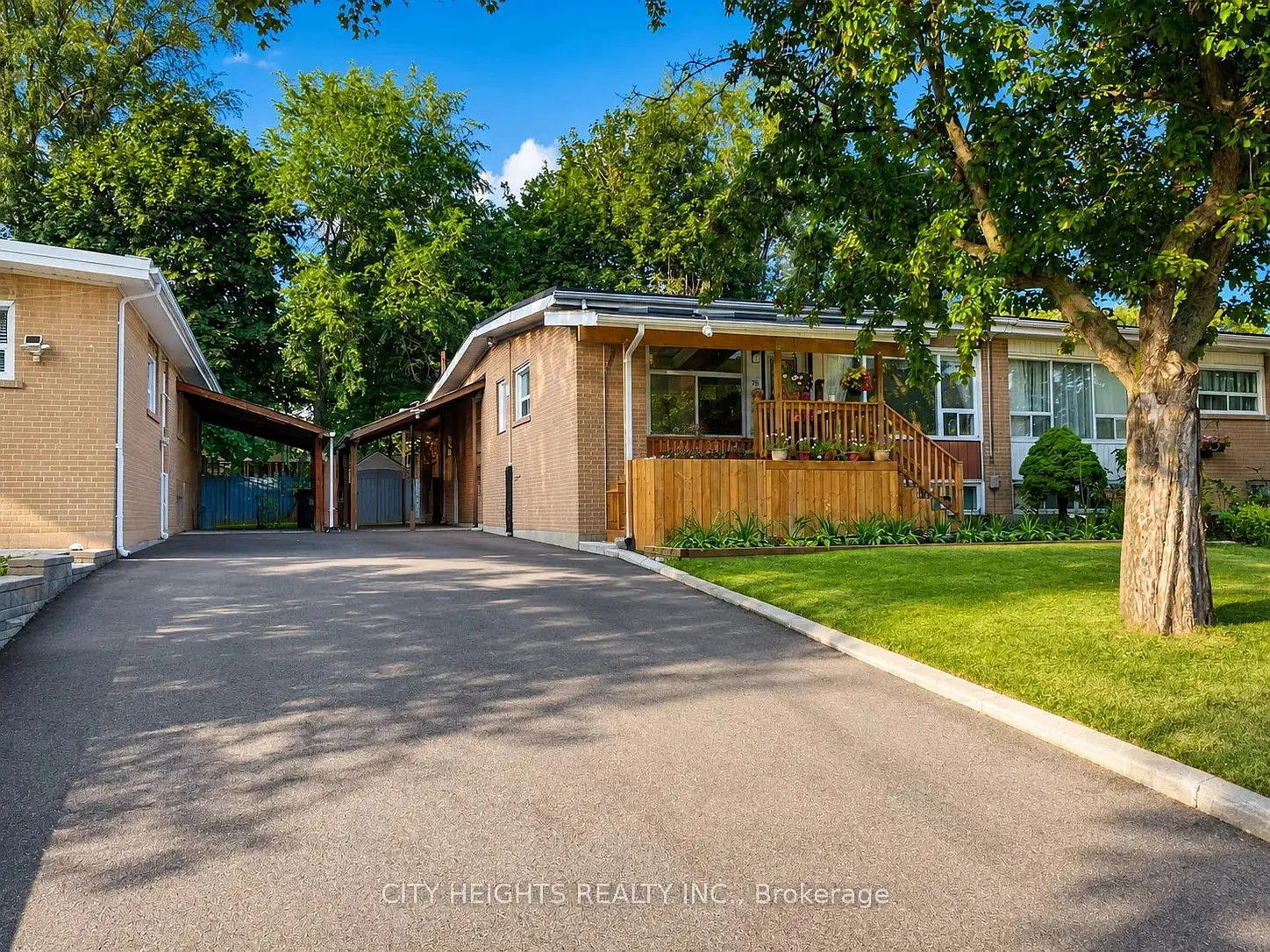 4 bed, $2,900 — Photo 2