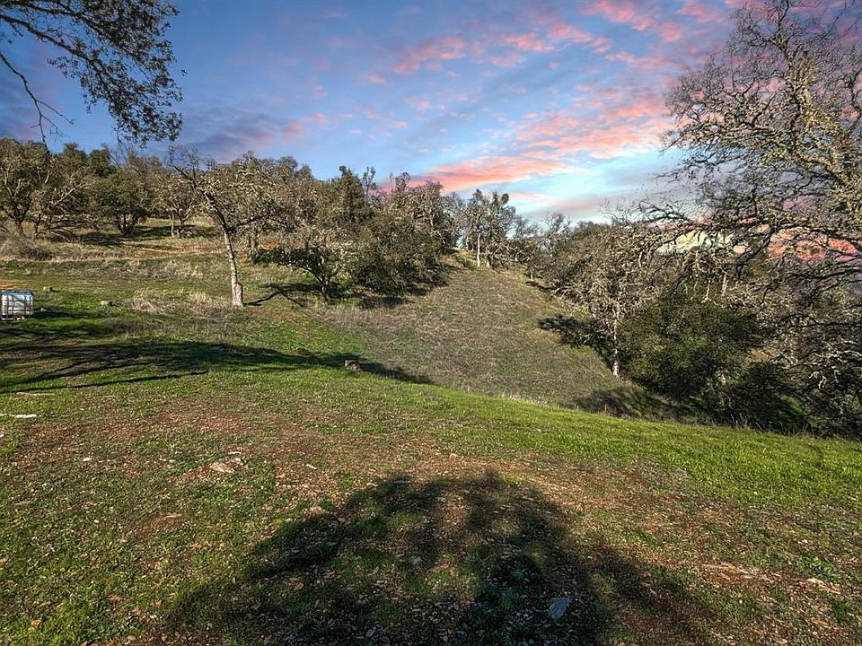 3642 Gold Pan Ct, Mokelumne Hill, CA 95245 MLS 202400028 Zillow