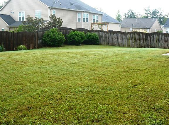 2nd image of 219 Independence Ln