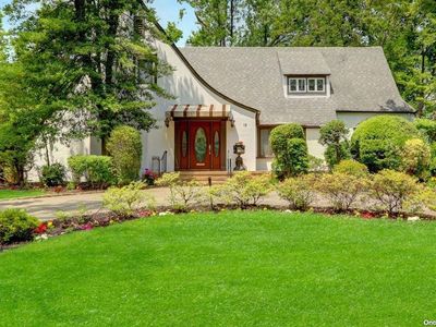 15 Oak Drive, Great Neck, NY, 11021