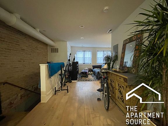 2nd image of 3059 W Diversey Ave #Ch