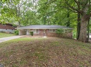 1183 Woodleigh Rd SW, Marietta, GA 30008