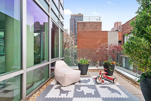 Sold by Compass | media 13