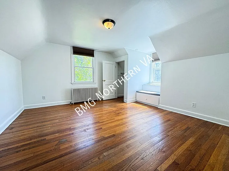 6600 Braddock Rd — Photo 22