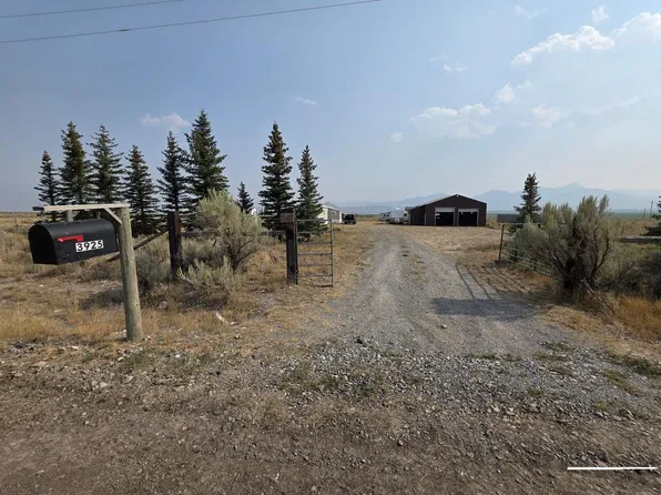 3925 W 4300 N, Mackay, ID 83251