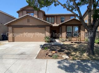 435 Centre Court Dr, Tracy, CA 95376