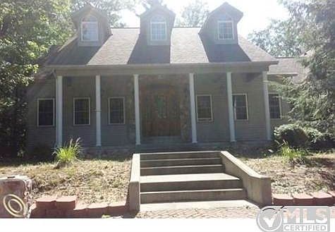 899018964 Front view.jpg