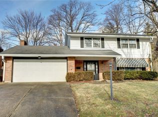 325 Zimmer Dr, Fairborn, OH 45324