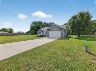 2692 N Morning Glory Ave, Rolling Prairie, IN