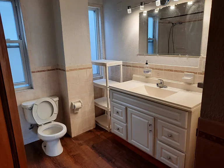 6 Smythe St #2 — Photo 12