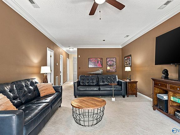 5th image of 10026 Meredith Ln SE Unit 10026