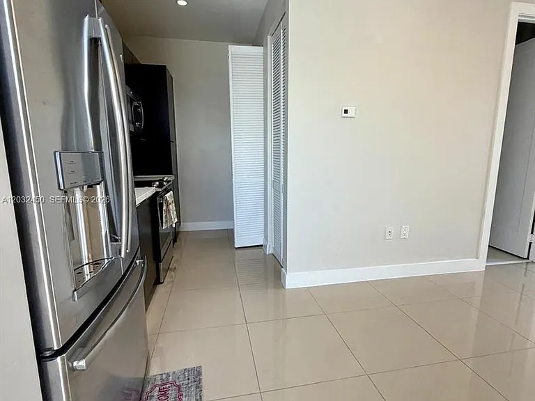6440 NW 103rd Psge #6440 — Photo 4