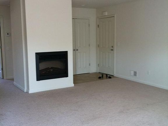 5th image of 58 S Manheim Blvd APT 22