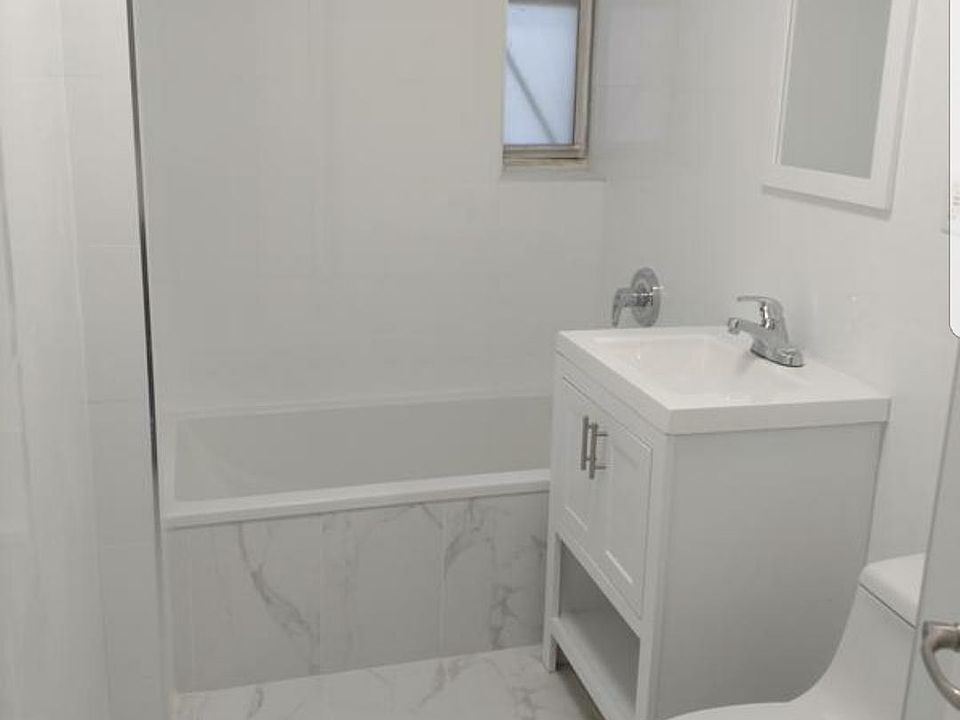 2nd image of 15-17 Gifford Ave #2A