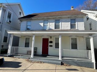 42 N Franklin St #A, Waynesboro, PA 17268