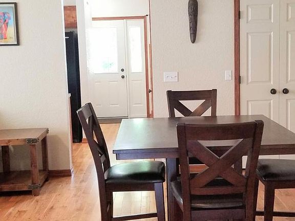 4th image of 2615 Oshaughnessy St APT C