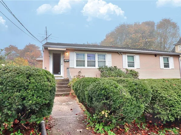 47 Dracut Avenue, Waterbury, CT 06704