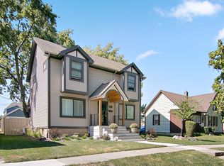 1002 Warner Ave, Lemont, IL 60439