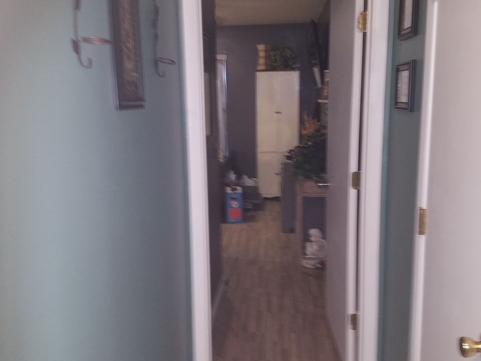 1st image of 2867 N 9th St
