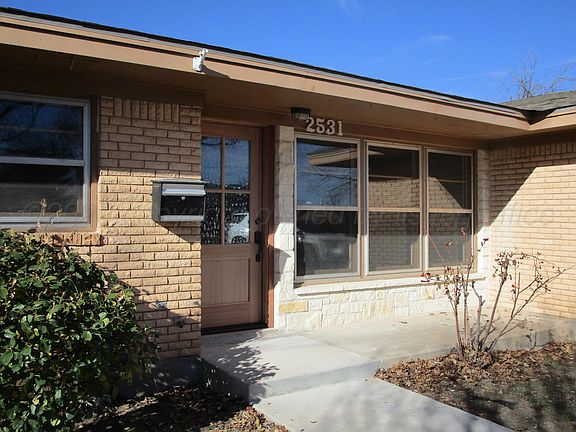 3rd image of 2531 Christine St