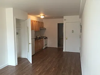 Rented by Century 21 New Golden Age Realty