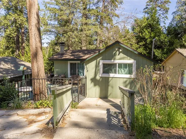 773 Woodland Rd, Crestline, CA 92325