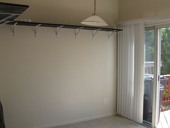 Eat in area in Kitchen