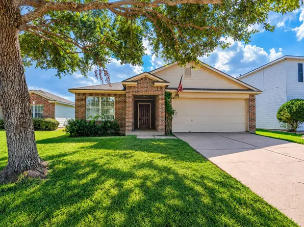 7122 Timber Moss Ln, Richmond, TX 77469