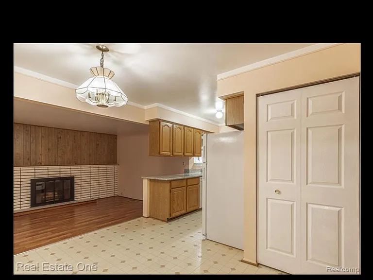 29735 Boewe Dr — Photo 5