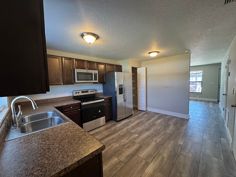 1st image of 582 Taylor Rd APT 3