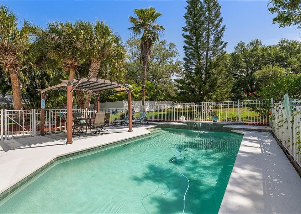 1633 Haywick Ter, Dunedin, FL 34698 | Zillow