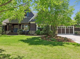 10879 Bentwater Ln, Woodbury, MN 55129