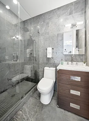 Sold by Bond New York | media 14