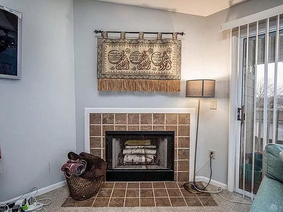 5th image of 6631 Hedington Sq APT 5