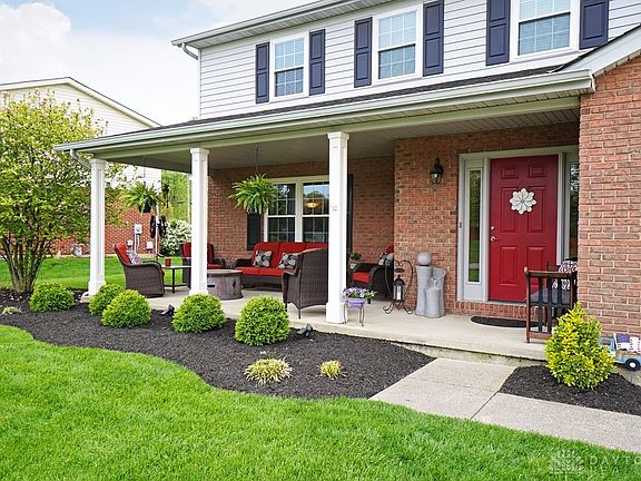 3rd image of 7061 Devon Dr