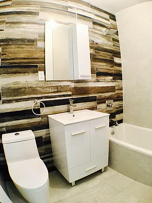 Rented by Lang Realty LLC | media 3