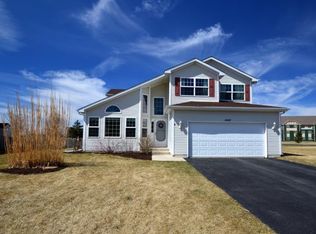 1007 Breckenridge Ln, Shorewood, IL 60404