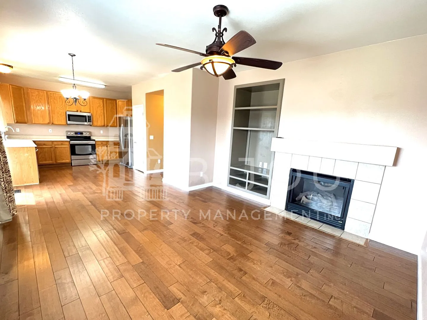 Springs Ranch Home — Photo 3