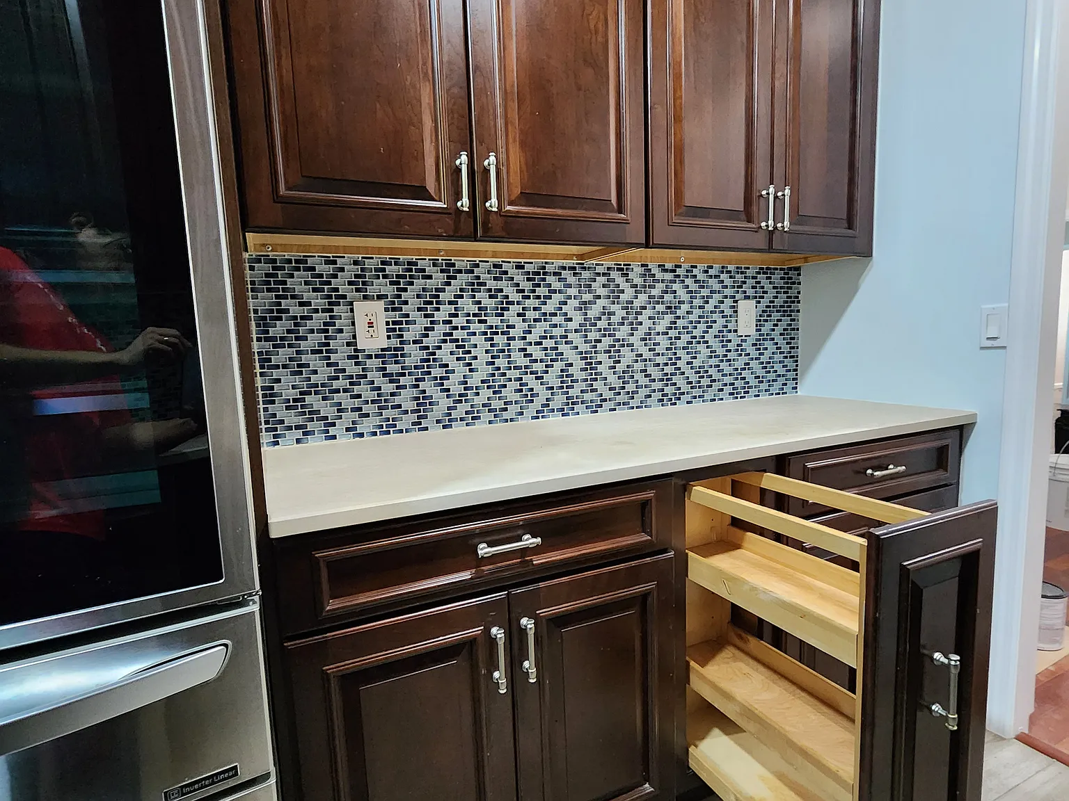 3 bed, 1.5 bath, 1100 sqft, $3,700 — Photo 2