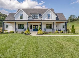 945 Hairetown Rd, Jonesborough, TN 37659