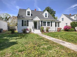 7 Charles St, Hampton, VA 23669