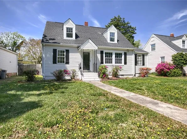 7 Charles St, Hampton, VA 23669