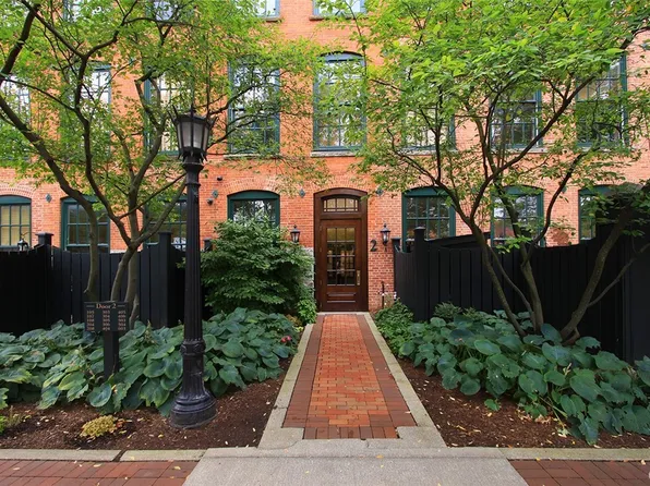 429 N Franklin St #504, Syracuse, NY 13202