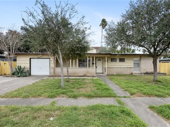 730 Santa Anita Dr, Kingsville, TX 78363