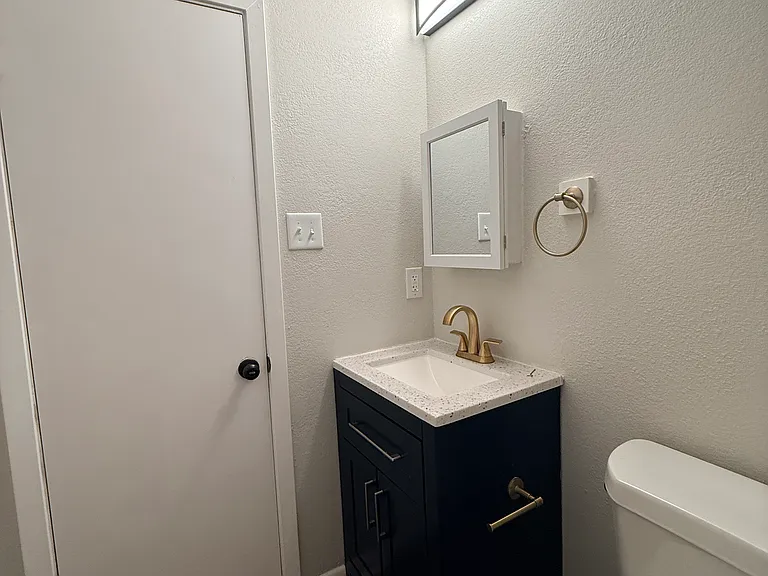 127 Dunn St — Photo 14