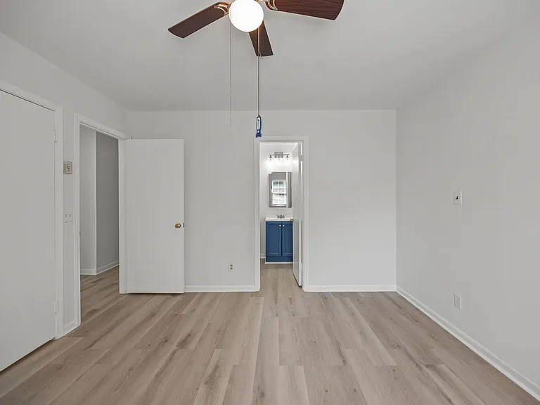 7444 Edenwood Ln — Photo 15