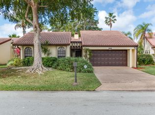 7029 Golf Pointe Cir, Tamarac, FL 33321