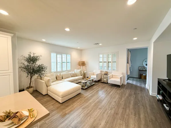 953 Slate St, San Marcos, CA 92078