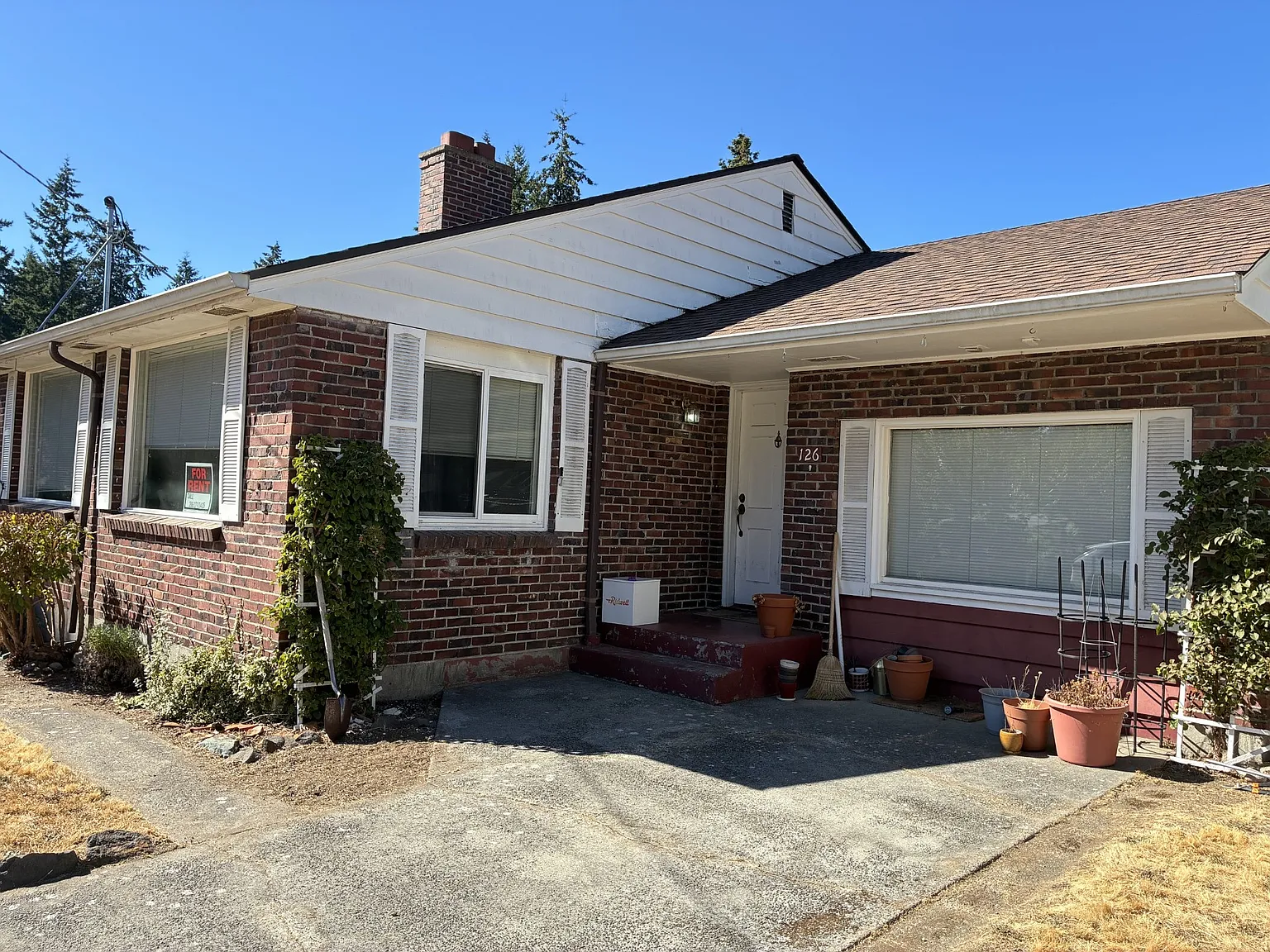3 bed, 1140 sqft, $3,395 — Photo 1